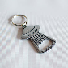 Load image into Gallery viewer, UFO Keychain
